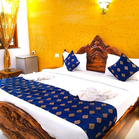 Veronica By The Beach Calangute Exterior photo